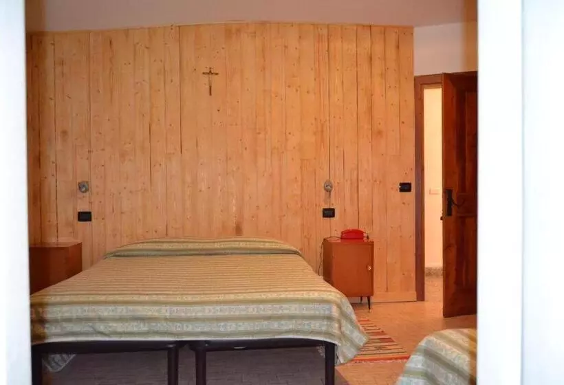 ホテル Albergo Cioccarelli