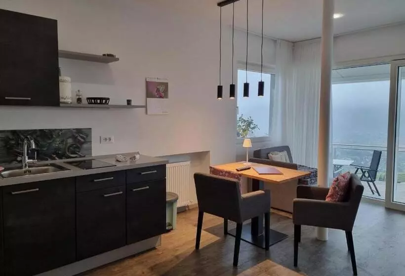 ホテル Appartements Graf Hartwig