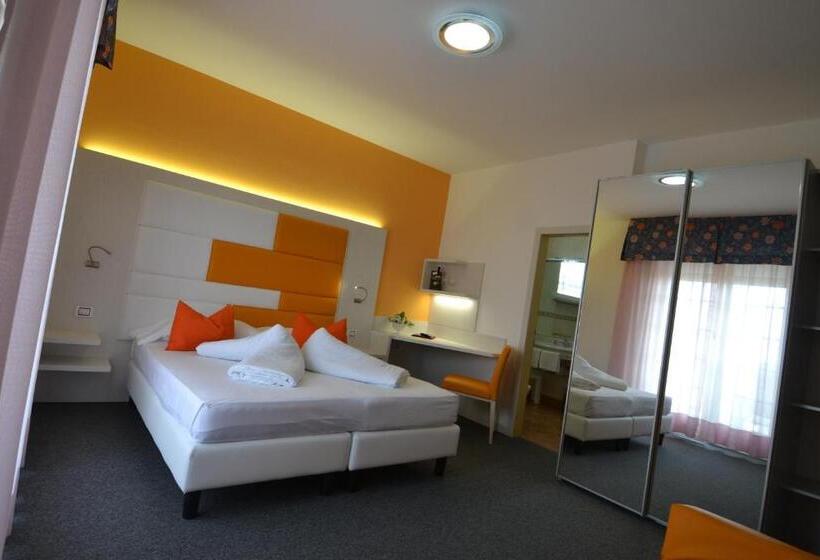 בית מלון כפרי Augusta