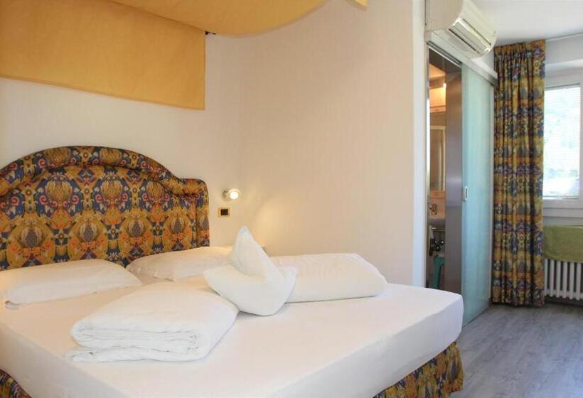 בית מלון כפרי Augusta