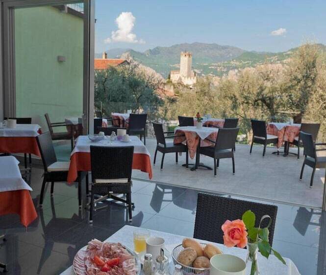 בית מלון כפרי Augusta