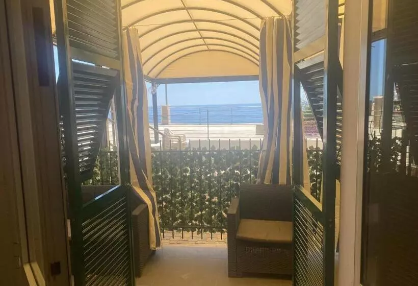 Hotelli Caravella