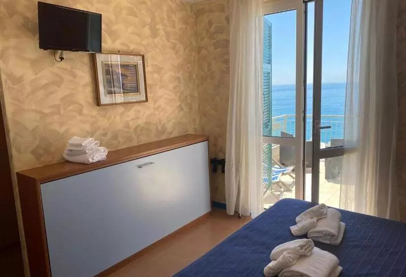 Hotelli Caravella