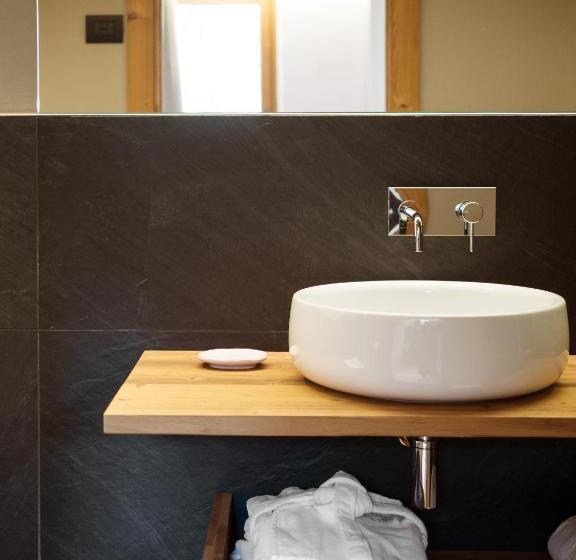 בית מלון כפרי Fiori Dolomites Experience