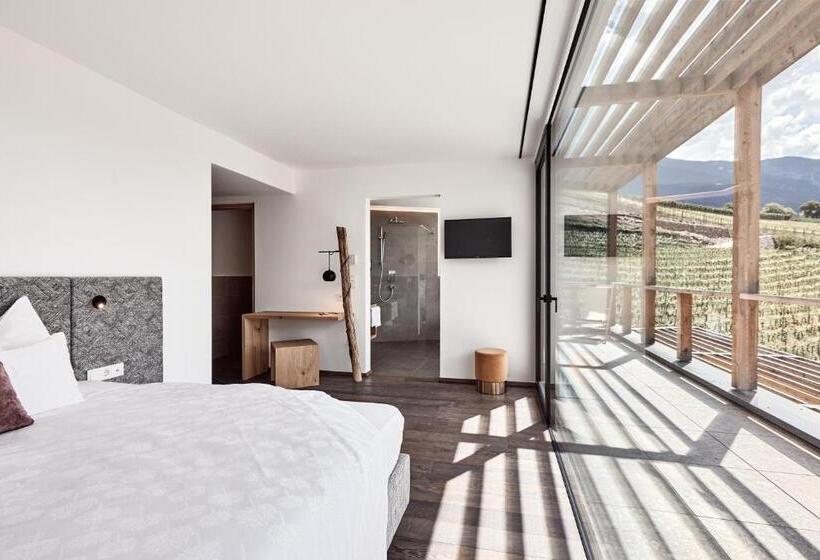 Отель Haller Suites & Restaurant