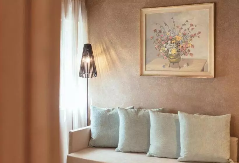 Hotelli Tirolerhof