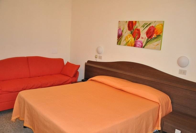 هتل Verdesolemare