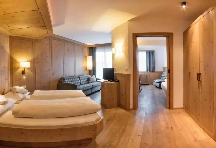 ホテル Villa Monica