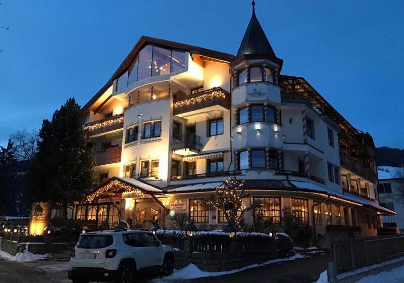 Отель Villa Monica