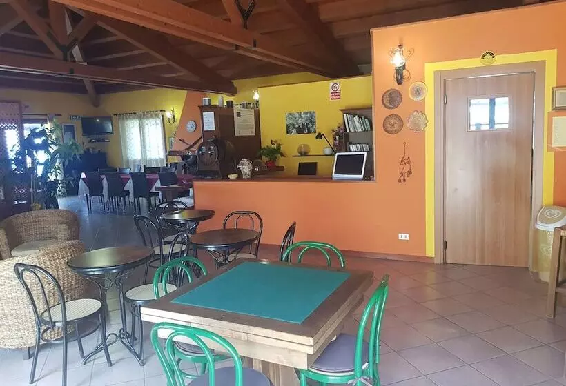 Hotelli Villaggio Sabbie D Oro