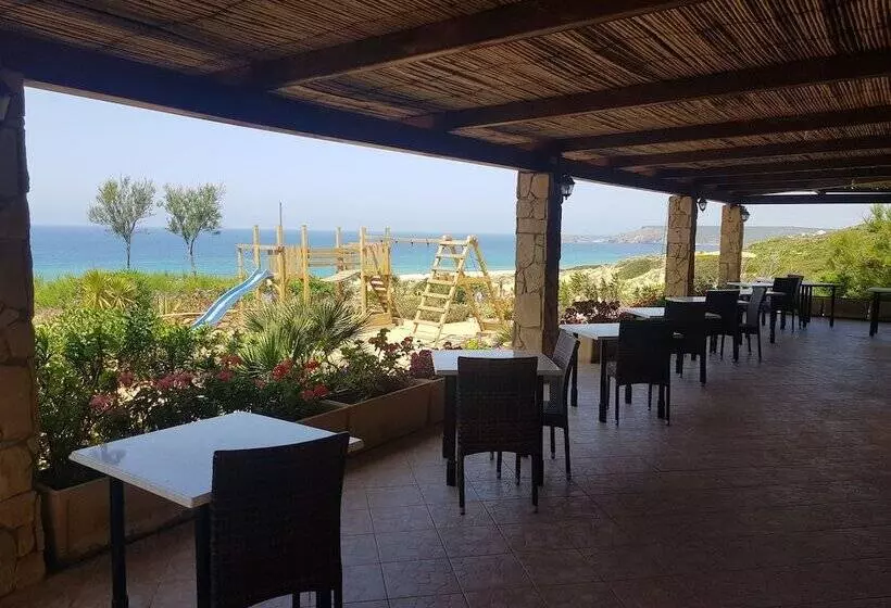 Hotelli Villaggio Sabbie D Oro