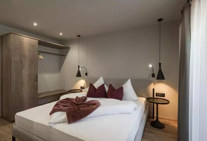 Hotelli Viertler