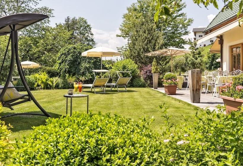 בית מלון כפרי Viertler