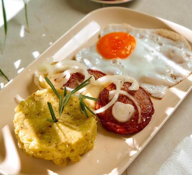 تختخواب و صبحانه Empyrean Tropical Wellness Portillo