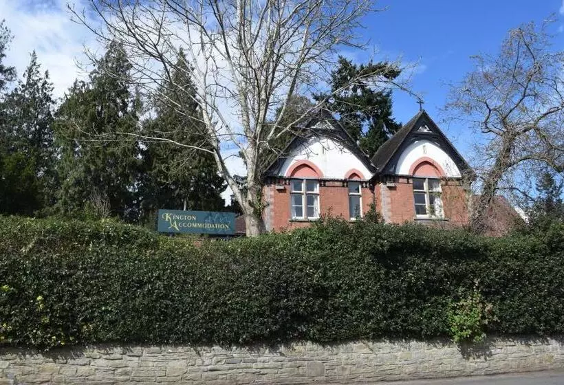 Aamiaismajoitus (B&B) Kington Accommodation