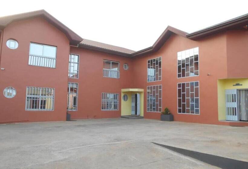 تختخواب و صبحانه N Et M Inn   Hébergement