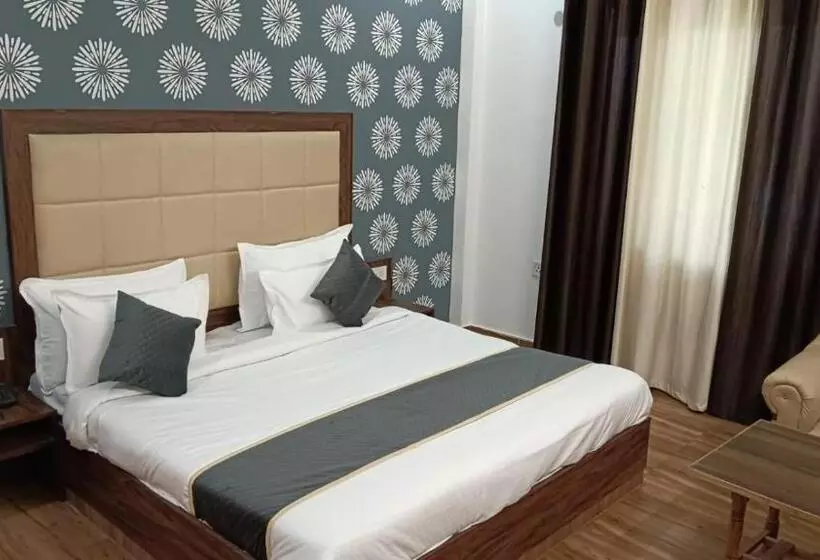 Hotelli Amrit Resort