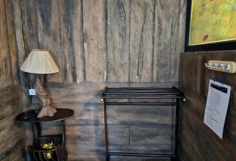 Hotel Fire Fly Chalet