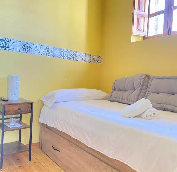 Hotelli Restaurante Agapio De Tresniño