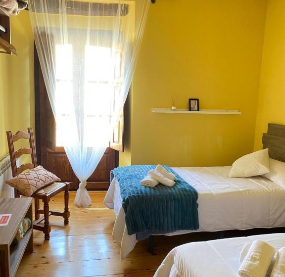 酒店 Restaurante Agapio De Tresniño