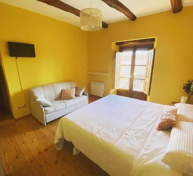 Hotelli Restaurante Agapio De Tresniño