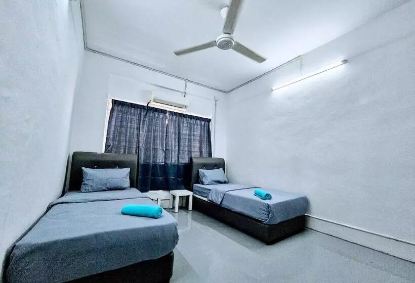 Panchor 6 Hostel