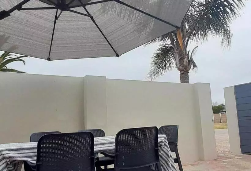 Majatalo 22 On Port Natal Hartenbos