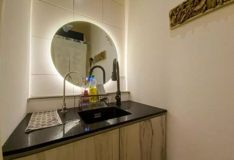 Majatalo Comfort Studio Arihomestay