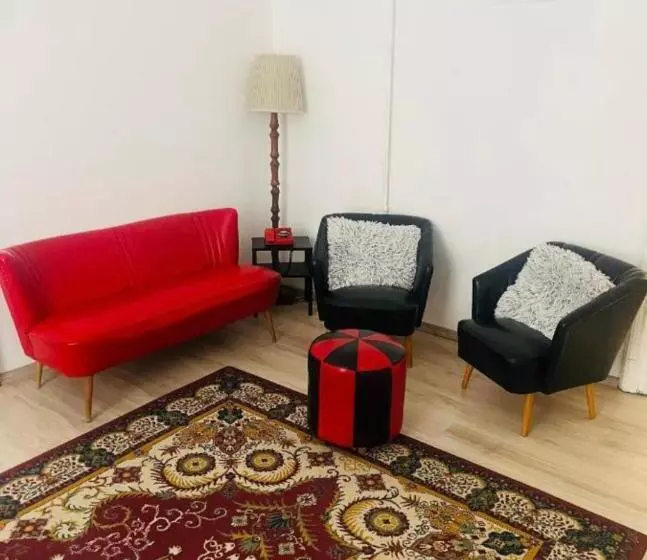 ペンション Doxie Rooms And Beds