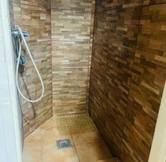 بنسيون Doxie Rooms And Beds