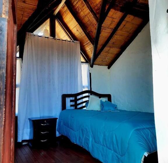 פנסיון Hostal Oycate