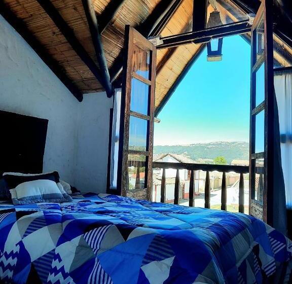 פנסיון Hostal Oycate