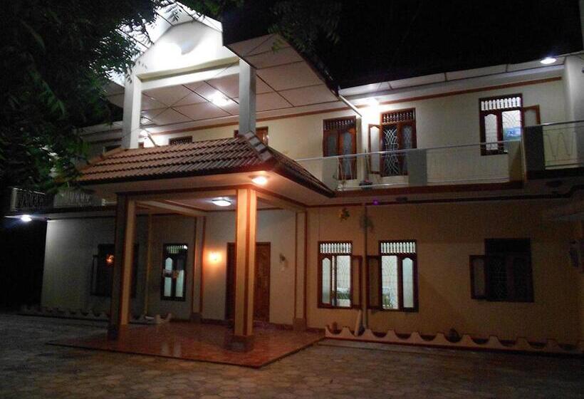 پانسیون Jaffna Lotus Inn
