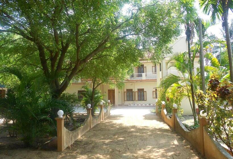پانسیون Jaffna Lotus Inn