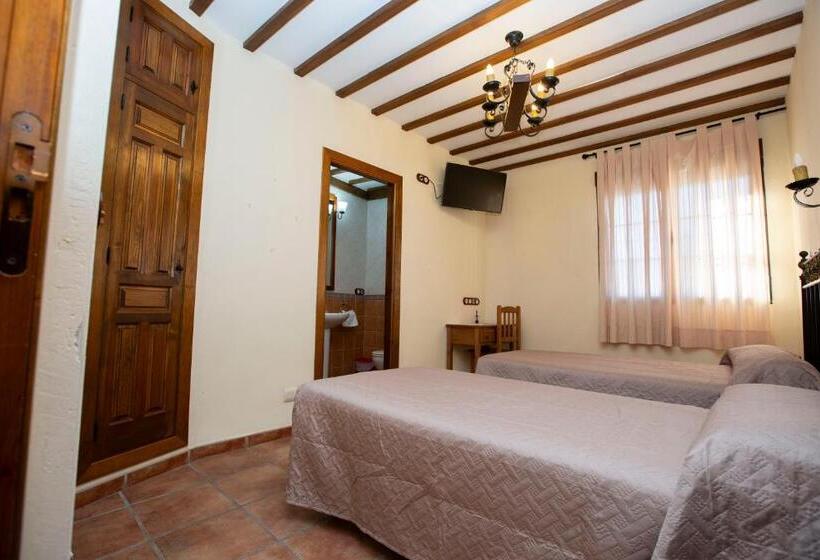 بنسيون Posada Lepanto