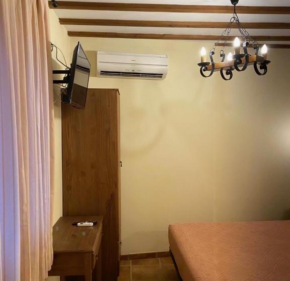 بنسيون Posada Lepanto