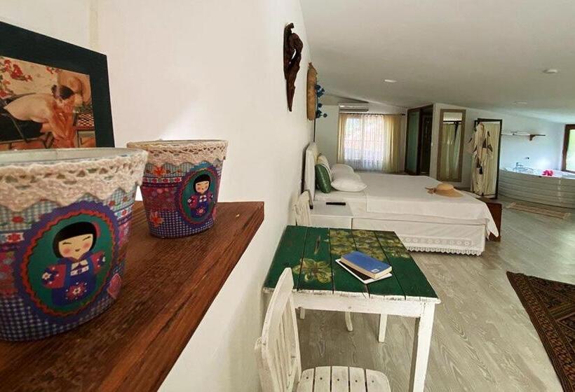 住宿加早餐  King Tombs Suit