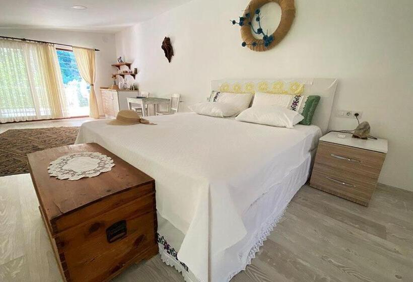 住宿加早餐  King Tombs Suit