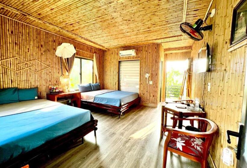 تختخواب و صبحانه The Pineapple House