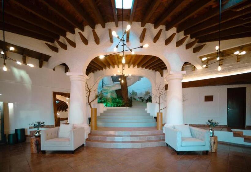 Botaniq Hotel Boutique