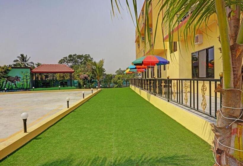 Hotel Aloha Snehal Patil