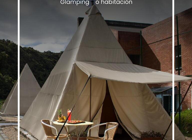 Hotel Glamping Termales La Calera