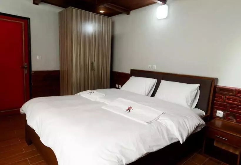 هتل Kc Guesthouse