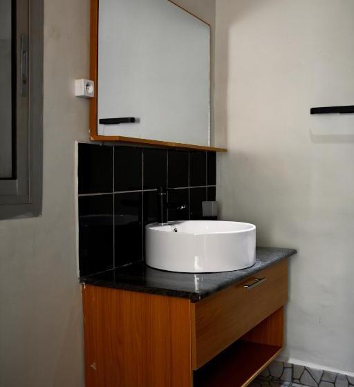 هتل Kc Guesthouse