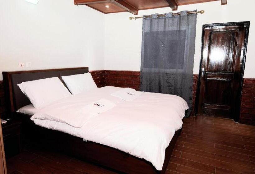 هتل Kc Guesthouse