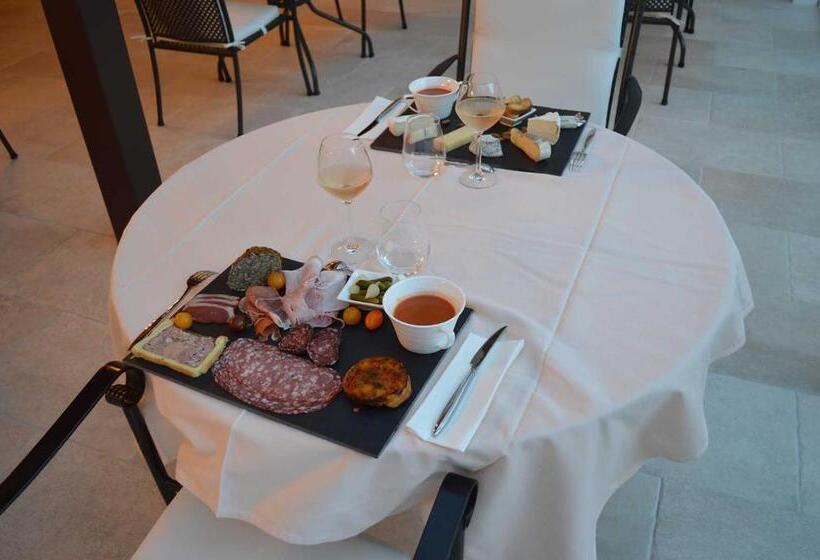 هتل Le Domaine D Euphony