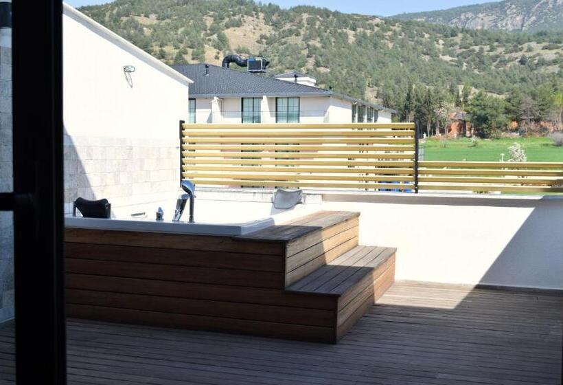 酒店 Pamukkale Kaya Thermal Spa