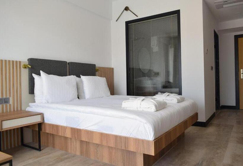 酒店 Pamukkale Kaya Thermal Spa