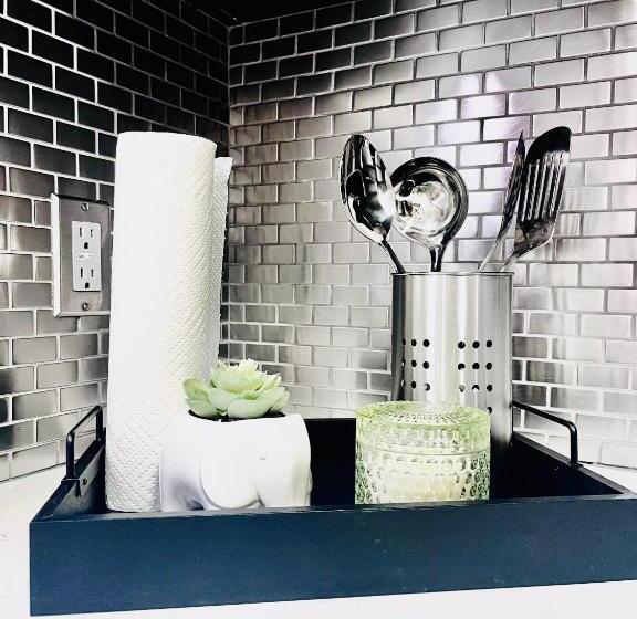 هتل Stylish Hollywood Blvd. W/ Free Parking