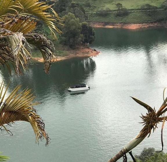 ホテル Suitegold Rocksglampings